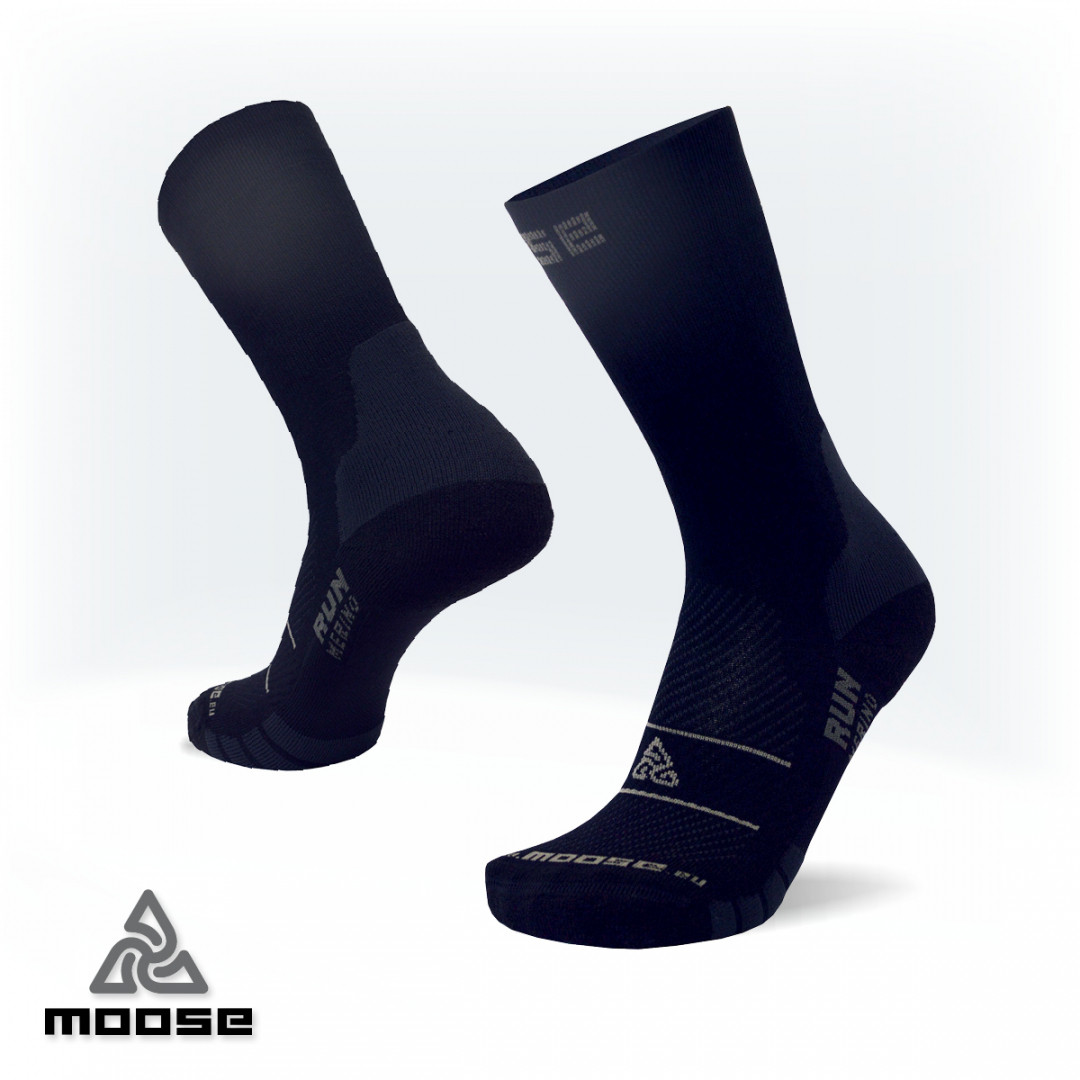 Levně RUN NEW merino běžecké ponožky Moose Černá XXL 1 pár