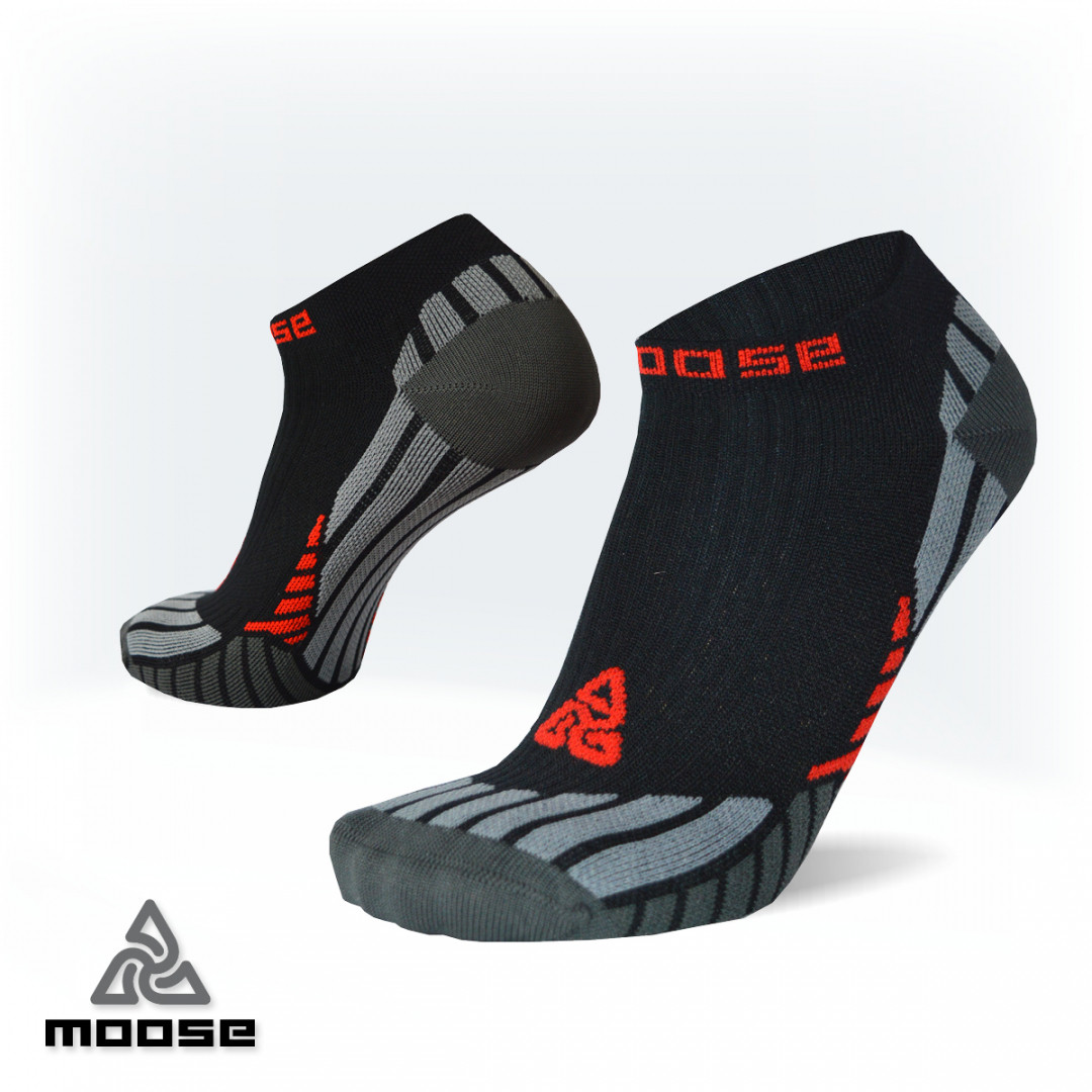 Levně INSIDER NEW sportovní kotníčkové ponožky Moose Černá XL 1 pár
