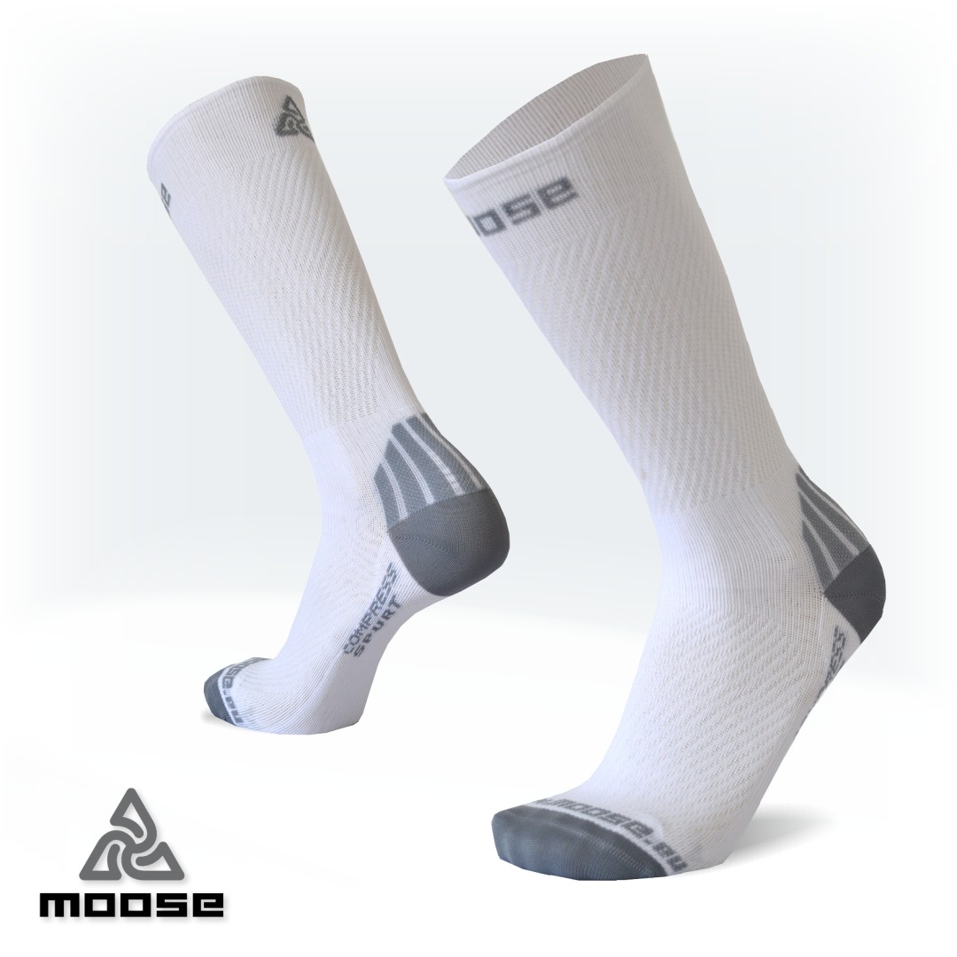 Levně COMPRESS SPURT NEW kompresní funkční ponožky Moose Bílá S 1 pár