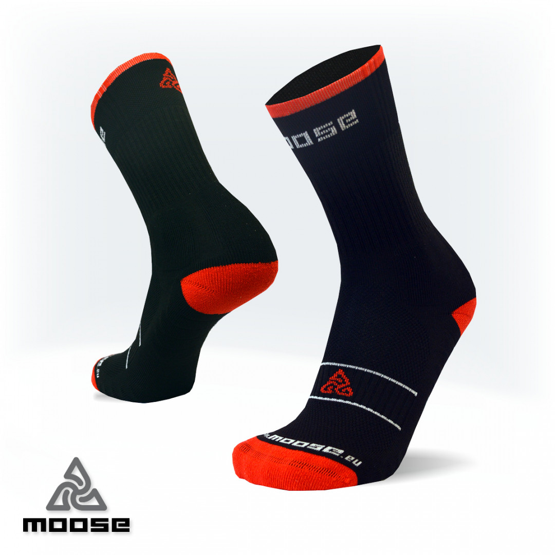 Levně HIKE NEW celoroční trekové ponožky Moose Červená XXL 1 pár