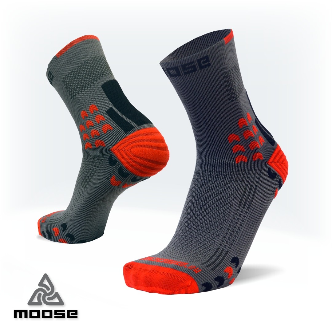 Levně TRAIL NEW kompresní běžecké ponožky Moose Červená M 1 pár