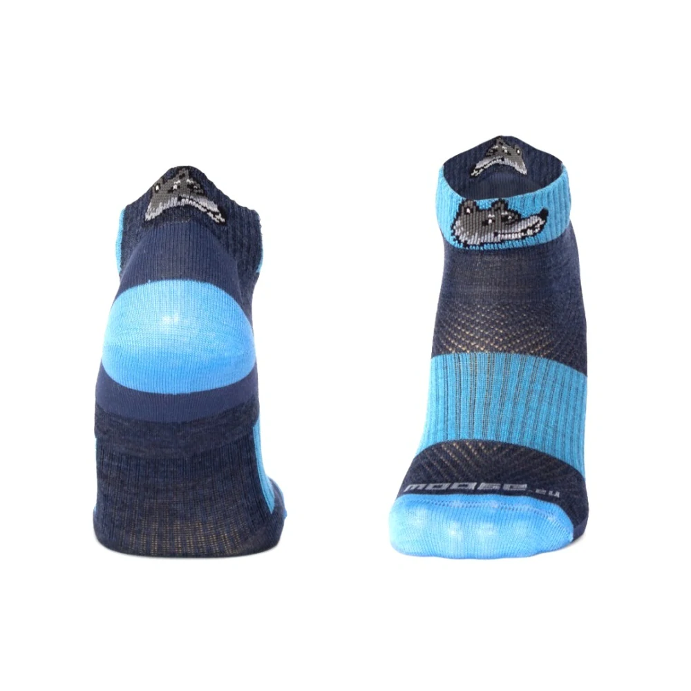 LUZY WOLF nízké veselé merino ponožky s vlkem Moose