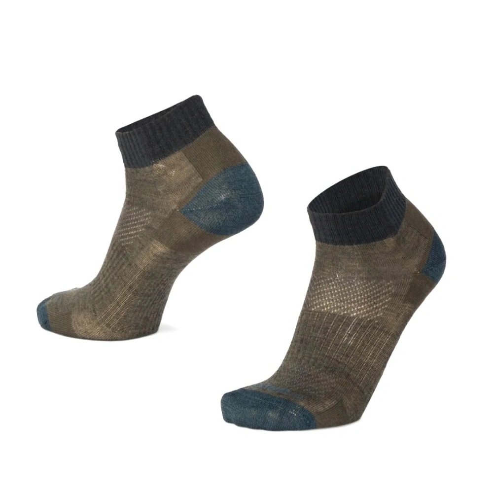 LUZY UNI nízké jednobarevné merino ponožky Moose