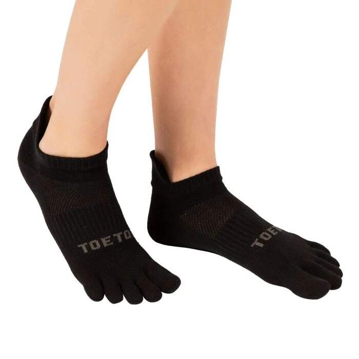RUNNING běžecké nízké prstové ponožky ToeToe Černá L 1 pár