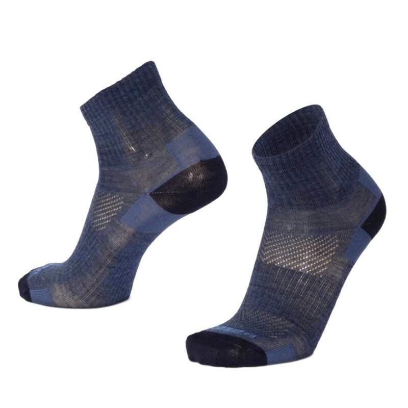 Levně ORLIK ONE jednobarevné kotníkové merino ponožky Moose modrá XL 1 pár