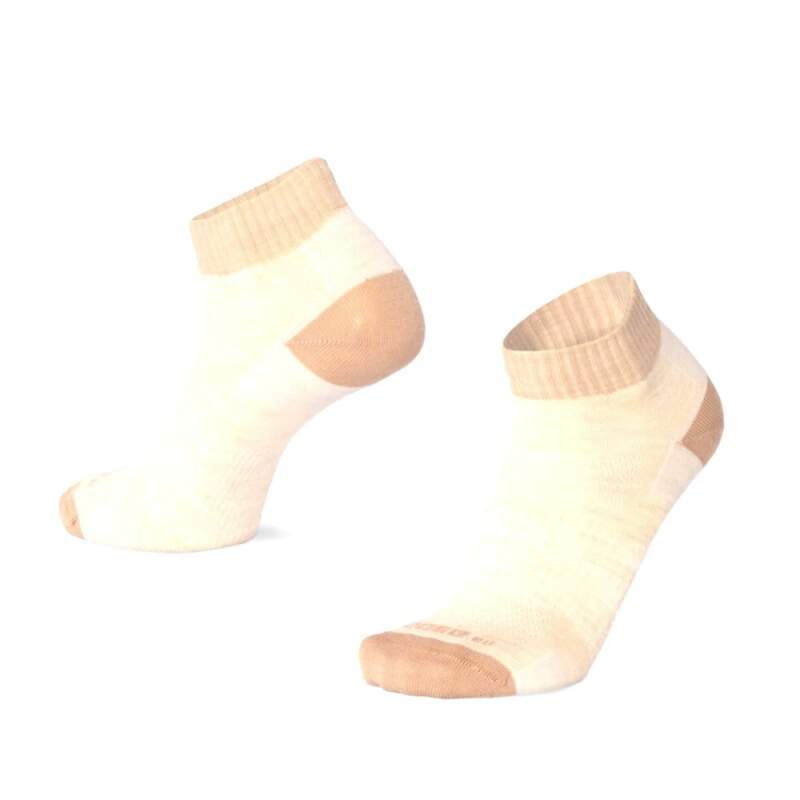 Levně LUZY UNI nízké jednobarevné merino ponožky Moose béžová 1 pár XXL