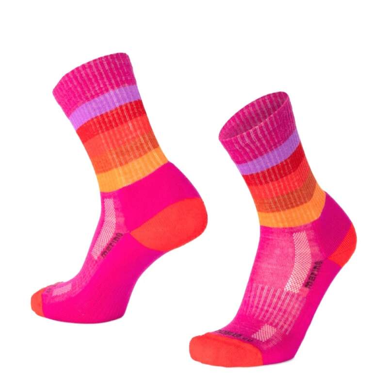 Levně TATRAN STRIPE vysoké pruhované merino ponožky Moose růžová 1 pár S
